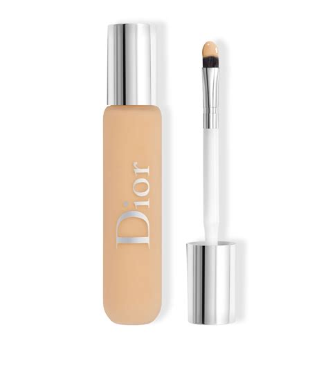 dior backstage korektor|Dior flash concealer.